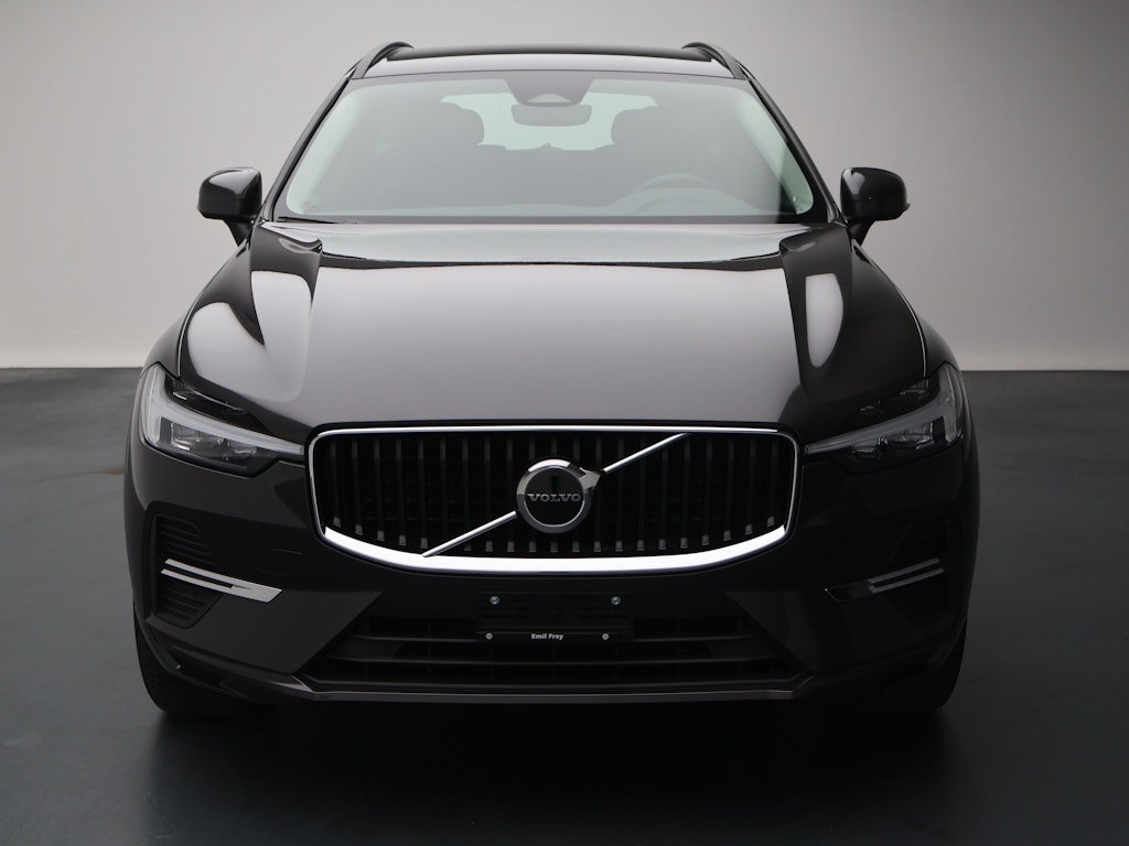 Volvo  2.0 B4 MH Core AWD